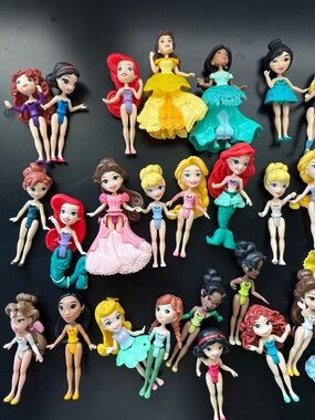 Disney Princess Little Kingdom Snap On 3" Mini Figures
